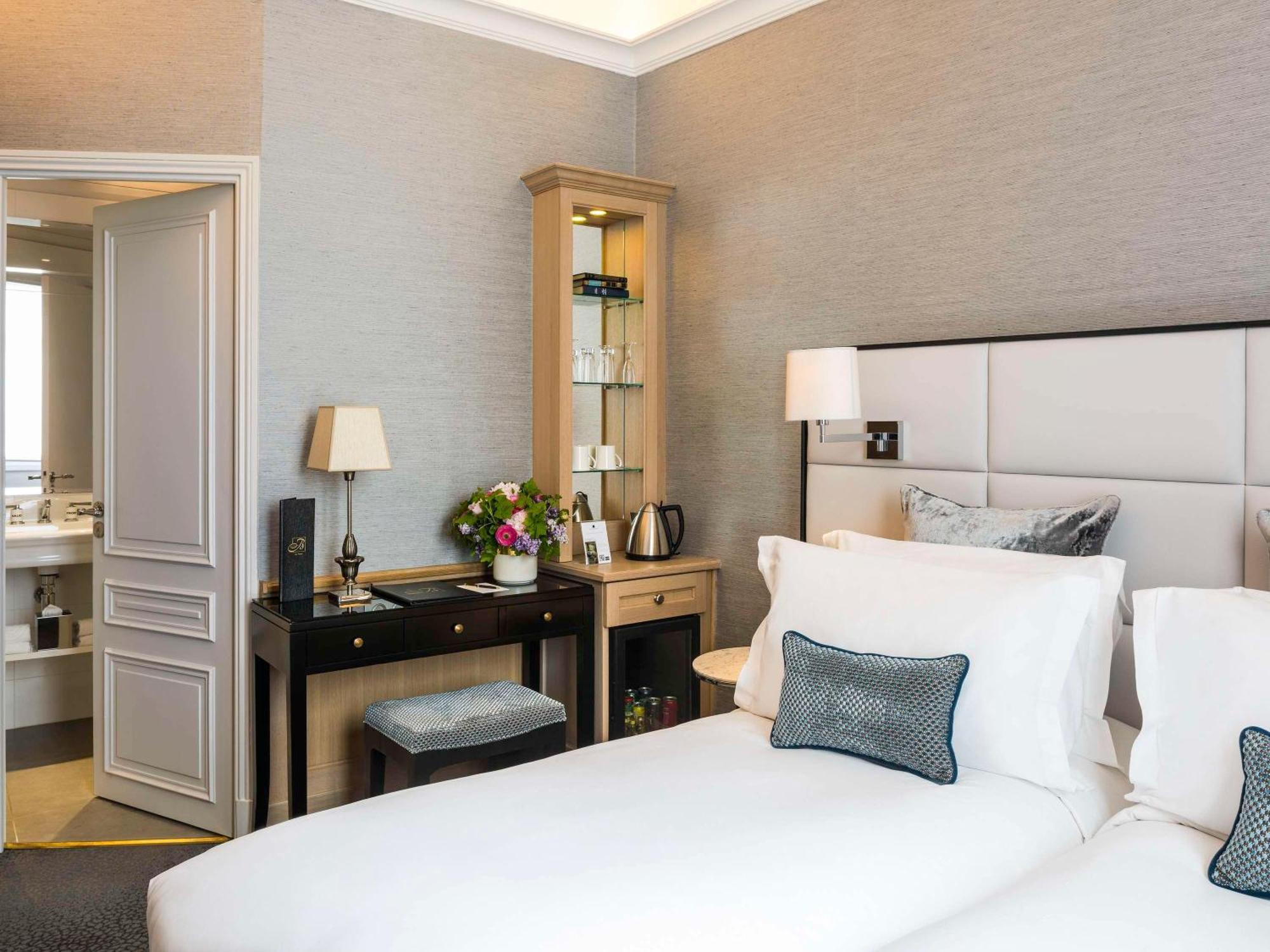Sofitel Paris Baltimore Tour Eiffel Экстерьер фото